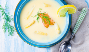 Aspergesoep met zalm